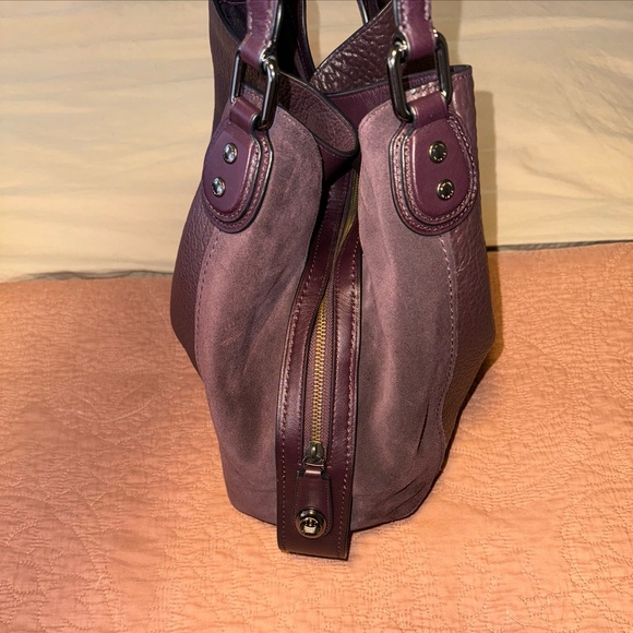 Coach Edie 42 in mixed leather Oxblood color - Picture 2 of 13